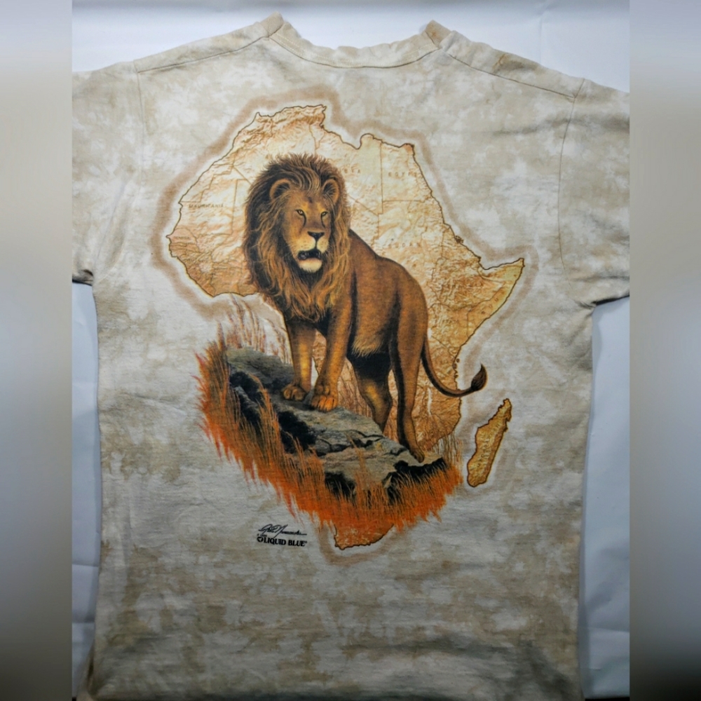 Vintage 1994 Liquid Blue Lion Head Africa T Shirt Sz. L - Rich Normurdin Artist